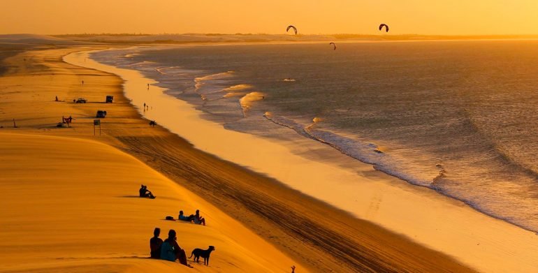 8000 kilomètres de côtes, plages de rêve, péninsules, îles